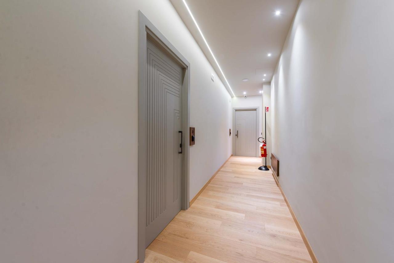 Elical Exclusive Private Suites โรม ภายนอก รูปภาพ